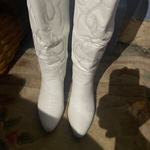 Amazon White Embroidered Heeled Boots